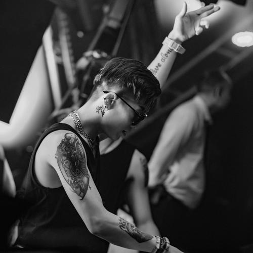 DJ-ZOE,DJ-DiNo - Rocksirene VS Edge -