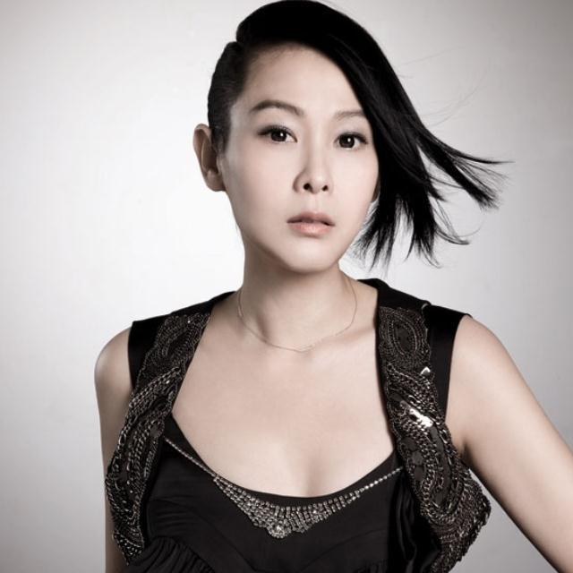 DJ小鱼儿(官方) - 刘若英 - 刘若英_当爱在靠近(Bootleg)（YT_Official remix）